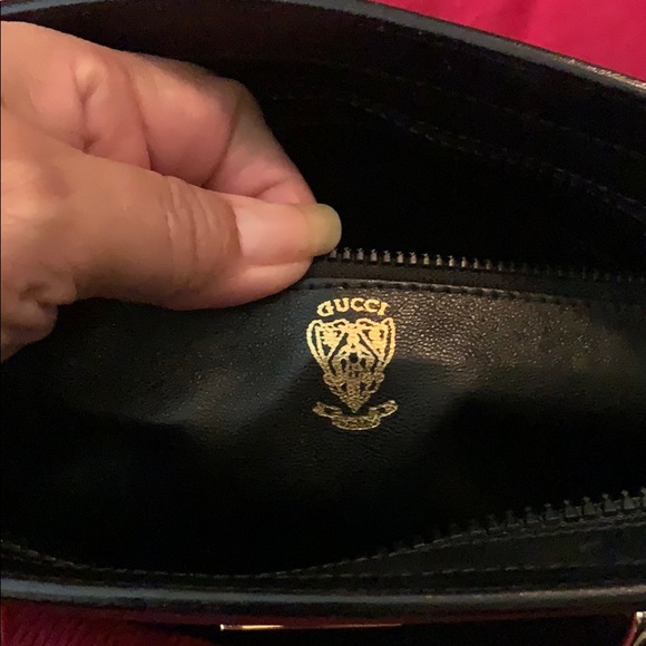 All black classic top handle purse - Picture 7 of 9